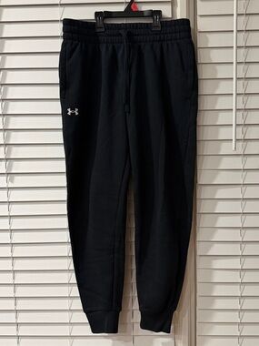 Under Armour Black Athletic Joggers with Logo! Size Medium! Unisex